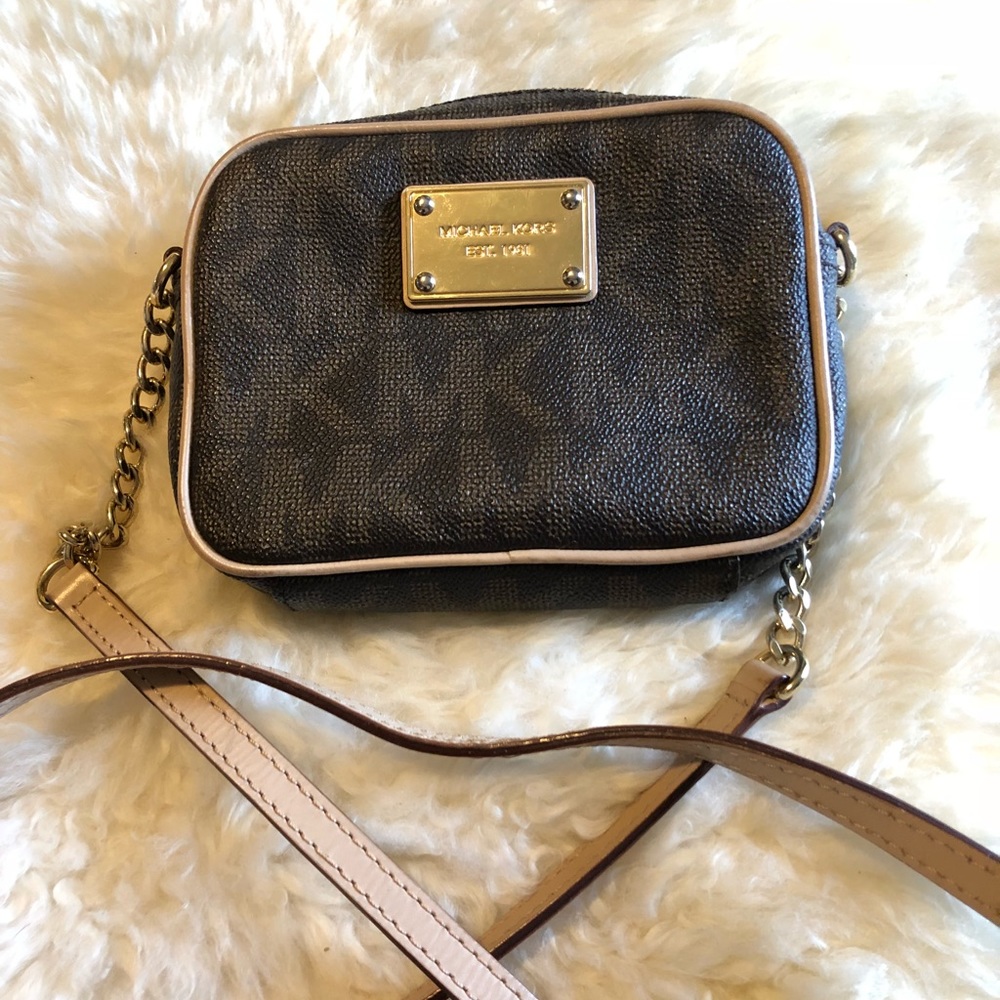 Michael Kors Crossbody